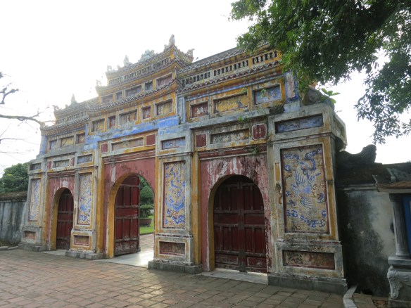 Gateway to the residence