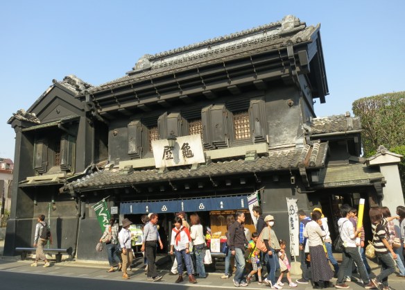 Golden Weekers on parade