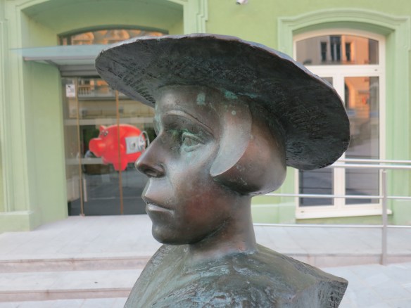 Statue of Alma Karlin in Celje, her hometown