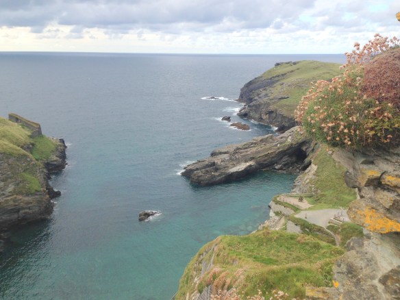 tintagel castle cornwall england