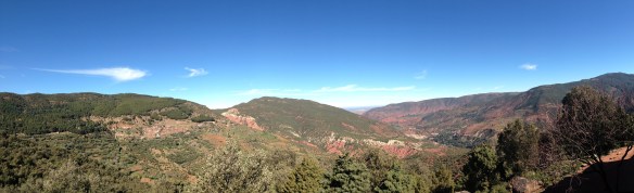 high atlas mountains morocco road trip